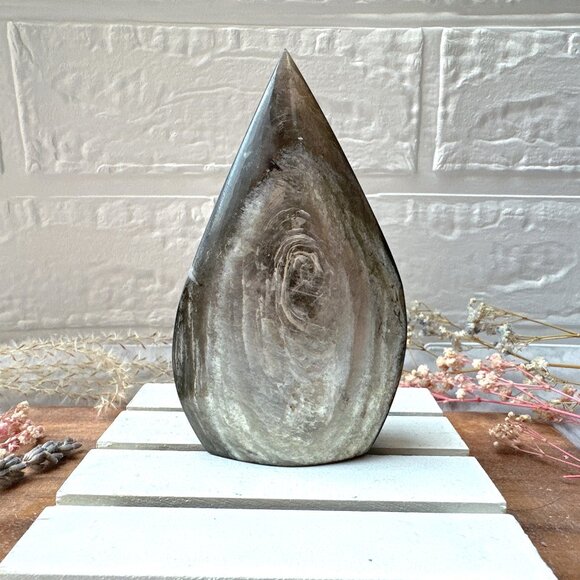 Beautiful Muscovite Flame | Muscovite Free Form - Picture 3 of 7